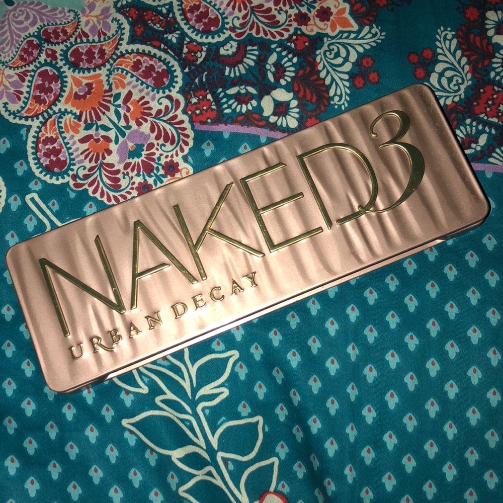 Urban Decay Naked 3 Eyeshadow Palette